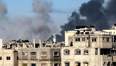 Israel evade pedido de tregua y lanza feroz bombardeo contra el centro de Gaza
