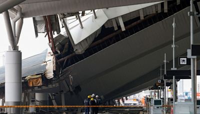 One dead and eight injured as roof collapses at New Delhi airport during monsoon rains