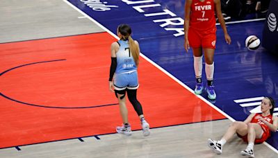 Basketball world reacts to Chennedy Carter's off-ball foul of Caitlin Clark