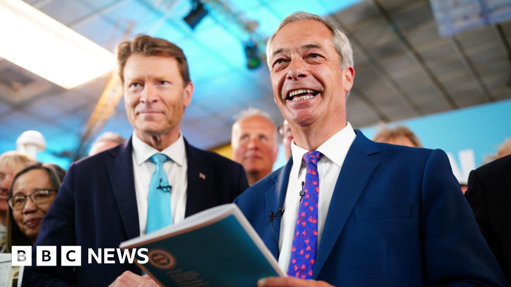 Farage wants 'freeze' on immigration as Reform unveils proposals