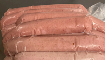 Nearly 7,000 pounds of hot dogs shipped to restaurants, hotels in 2 states recalled