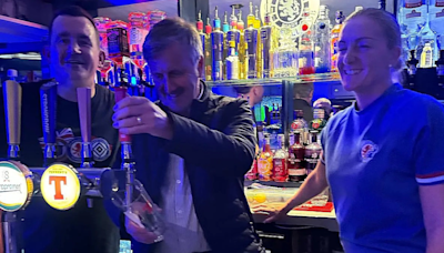 Rangers legend spotted pulling pints in popular supporters’ pub