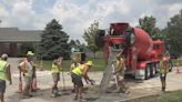 Cedar Rapids construction workers cope with Iowa heat