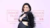 Pregnant Jenna Dewan Is Fierce in Feathers at 2024 Fashion Trust Awards