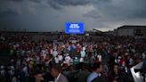 Opinion: Trump warns his supporters of bad weather, but welcomed the Jan. 6 hurricane