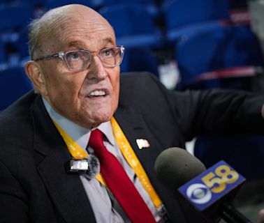 Rudy Giuliani Makes Last-Ditch Deal to End Bankruptcy Case