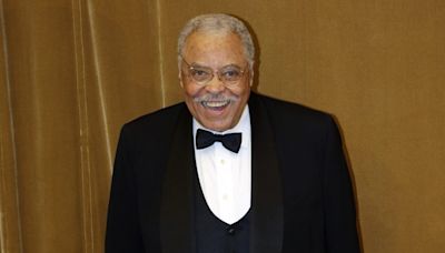 James Earl Jones: Revive la impresionante entonación del himno de Estados Unidos en el All-Star Game de 1993 - El Diario NY