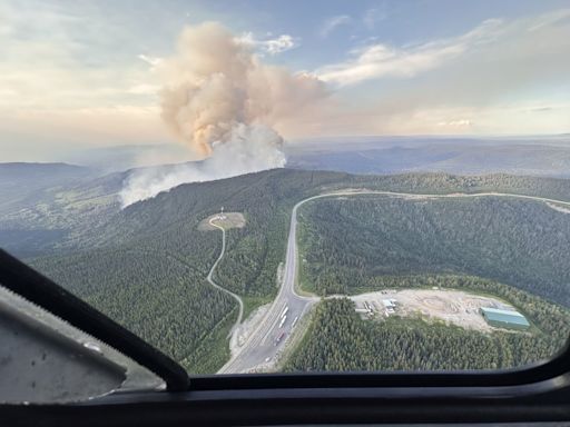 More evacuation orders in B.C. as heat wave aids lightning-triggered wildfires