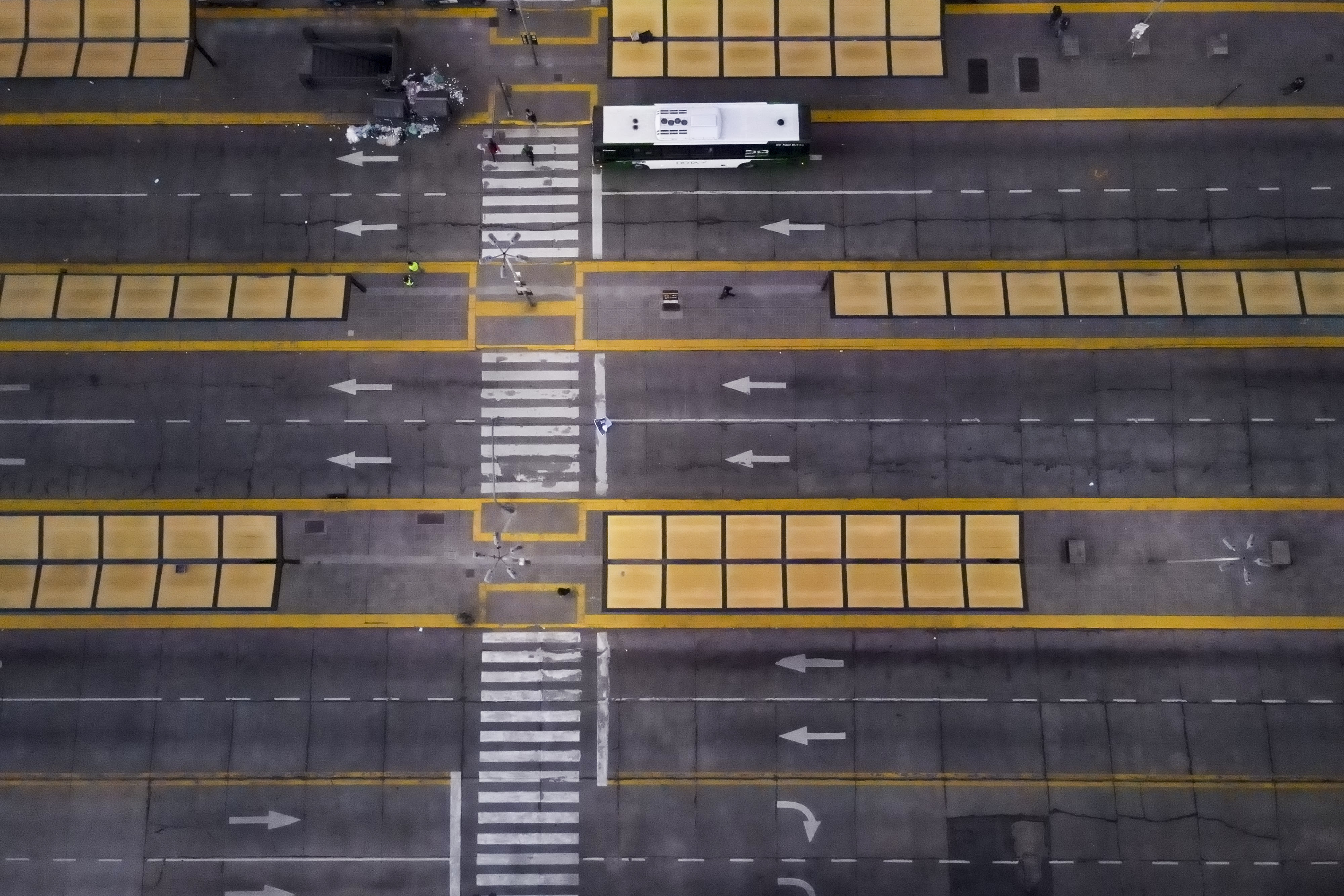 Argentina labor unions' 1-day strike against President Milei paralyzes daily life