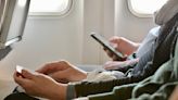 ¿Qué pasa si no pones tu celular en modo avión en un vuelo?