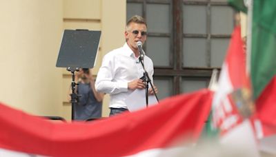 En Hungría, una nueva oposición liderada por Péter Magyar se moviliza para desafiar a Viktor Orbán