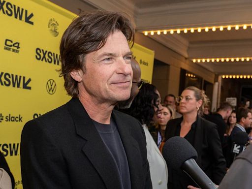 Actor Jason Bateman had hardest time figuring out what state Chiefs, Royals call home