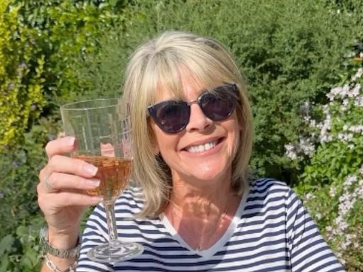 Ruth Langsford says 'there he is' as she shows support amid Eamonn Holmes divorce