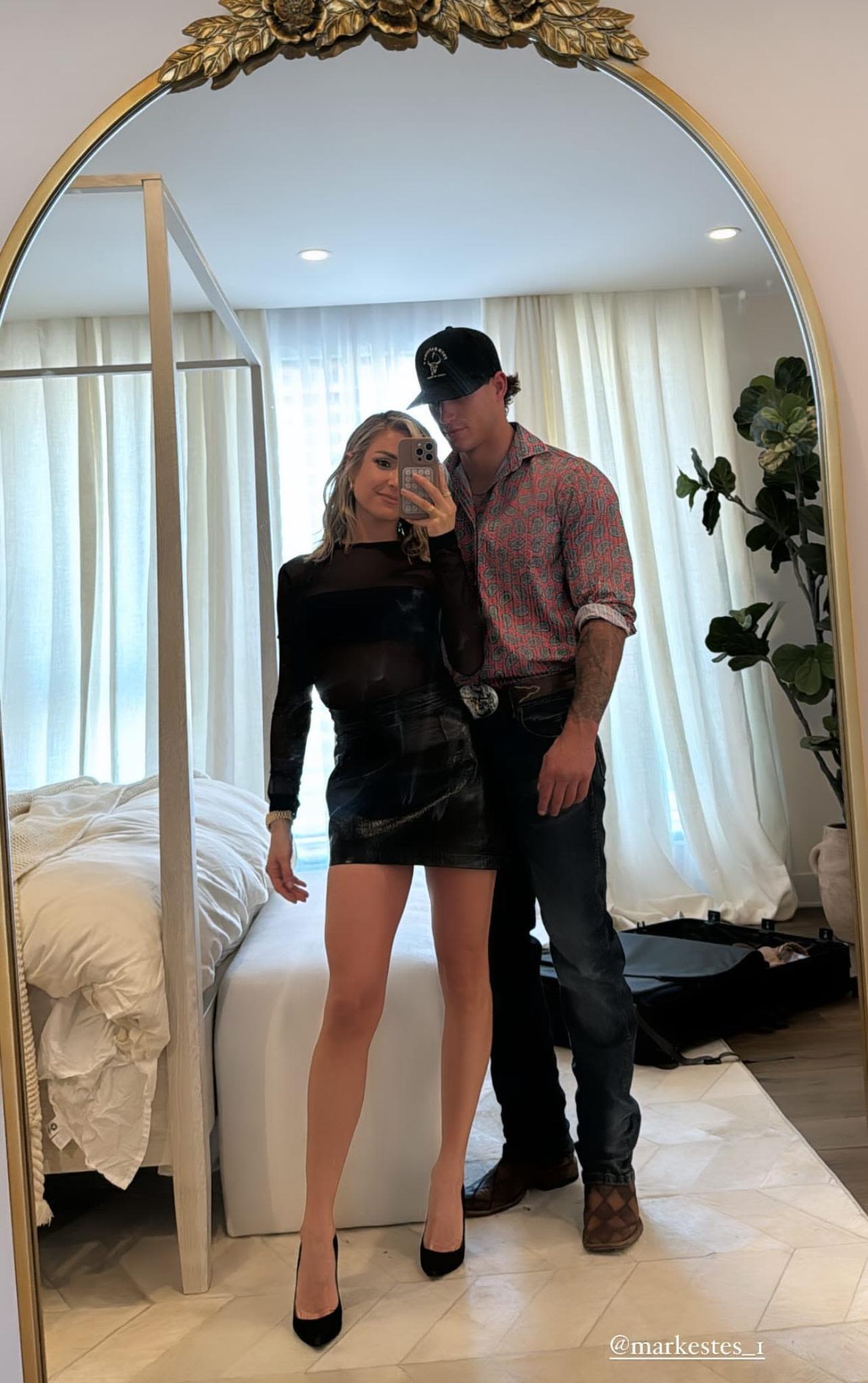 Kristin Cavallari And Younger Boyfriend Whoop It Up At Stagecoach