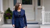 Buses of migrants dropped outside Kamala Harris' home in freezing temperatures on Christmas Eve, reports say