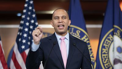 House Minority Leader Hakeem Jeffries calls on Republicans to release funding for Haiti