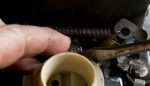 How to Clean a Lawn Mower Carburetor