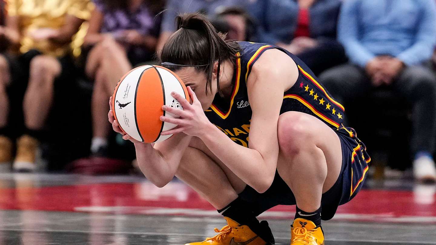 Caitlin Clark Joins Steph Curry on Historic List in Fever-Sparks