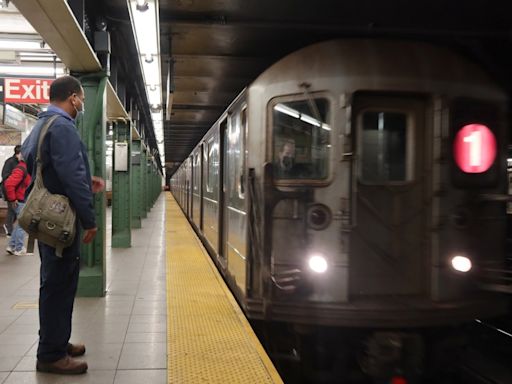 Arrestan sospechoso de prender fuego a pasajeros del metro de la Ciudad de Nueva York