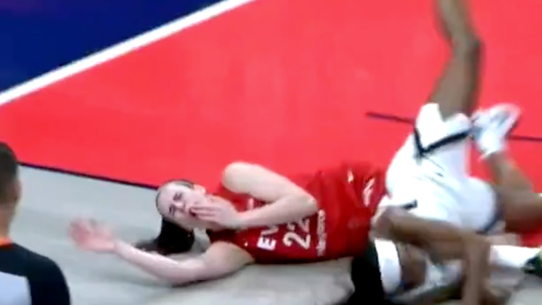 Caitlin Clark Takes Elbow To Face During Game, Where's The Flagrant?!