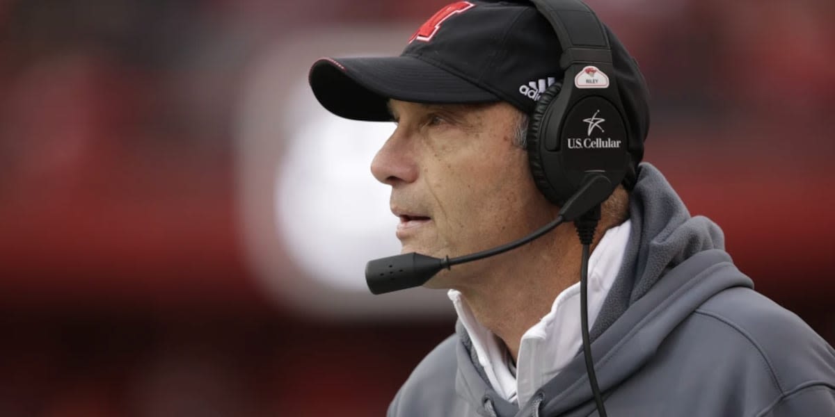 Mike Riley, former coach at Oregon State and Nebraska, will take over for Pat Chun on CFP committee