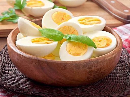 一天可吃幾顆蛋？專家破解膽固醇迷思 3類人別吃多 - 健康