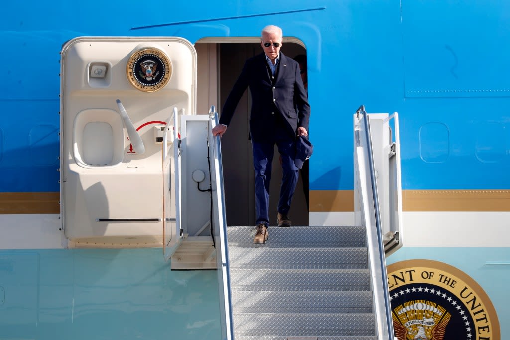President Joe Biden arrives in the Bay Area on fundraising trip