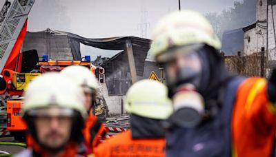 Großbrand in Braunschweig: Fünf Einsatzkräfte verletzt