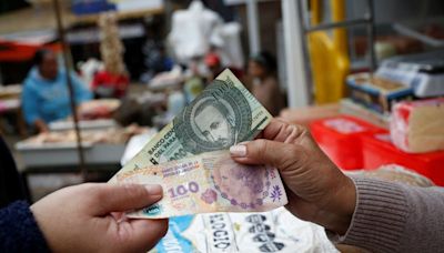 Argentina's 300% inflation and propped-up peso spawn Paraguay border ghost town