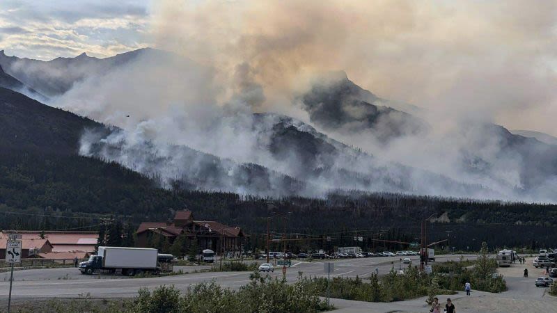 Denali National Park has no timeline for reopening as rare wildfire burns outside entrance, officials say | CNN