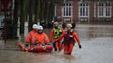 Tres muertos, graves inundaciones y cortes de luz en el primer temporal del año en Europa