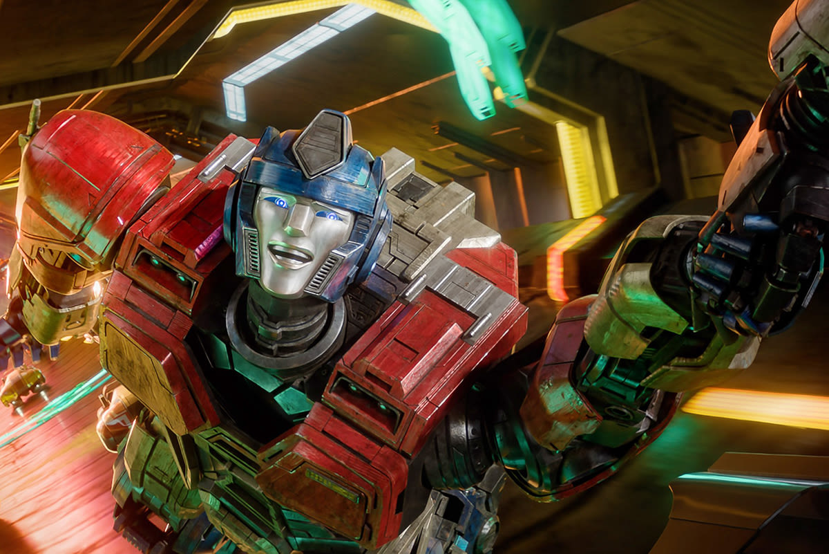 Box Office: ‘Transformers One’ Rolls Out With $9.5 Million Opening Day, ‘Beetlejuice 2’ Still Challenging for No. 1 in Third Weekend