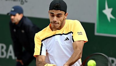 Francisco Cerúndolo ganó, se clasificó a octavos de final de Roland Garros y podría enfrentar a Novak Djokovic