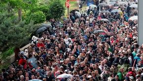 Video: Novak Djokovic fue silbado y le hizo frente al público en Roland Garros