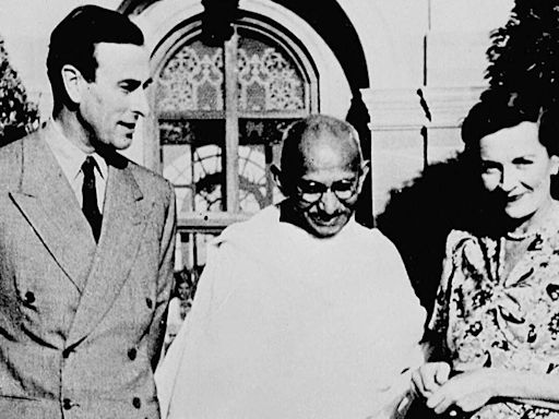 What Mandela, Einstein, others said about Mahatma Gandhi amid PM's big remark