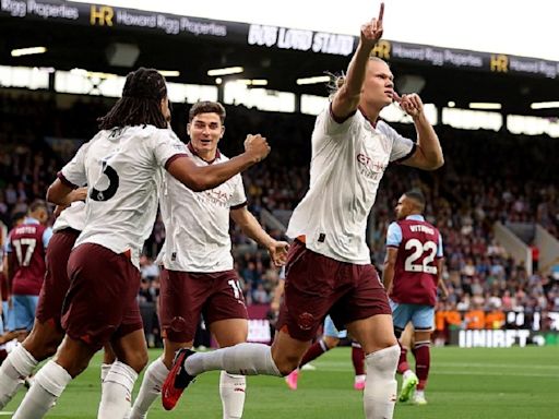 El Manchester City de Julián Álvarez ganó y no le pierde pisada al Arsenal en la pelea por la Premier