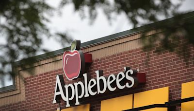 Applebee's to Close Several Locations in 2024 - Will Your New Jersey or Pennsylvania Restaurant Close?