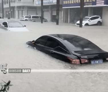 Torrential rains batter Guangdong Province, triggering multiple alerts