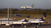 Ryanair Cuts Fare Forecast, Sees ‘Materially Lower’ Summer Trend