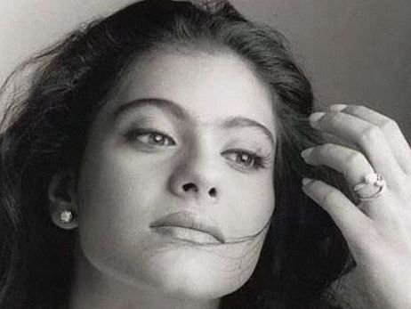 Kajol recalls about younger days, shares picture from ‘world before selfies’ - OrissaPOST