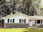 3895 Daytona Dr, Youngstown OH 44515
