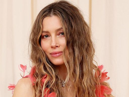 Why Jessica Biel Bathed in 20 Lbs of Epsom Salt Before Attending the 2024 Met Gala