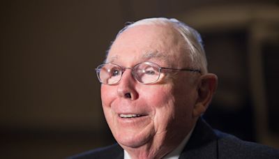 Charlie Munger Warned Against Making A 'Dangerous' Career Mistake — 'Don't Work For Anyone You Do Not Respect And Admire'