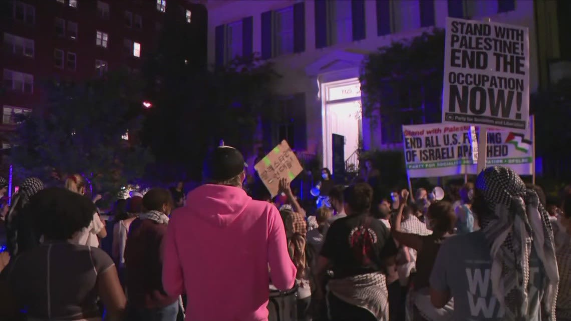 Students protest outside George Washington University president's home