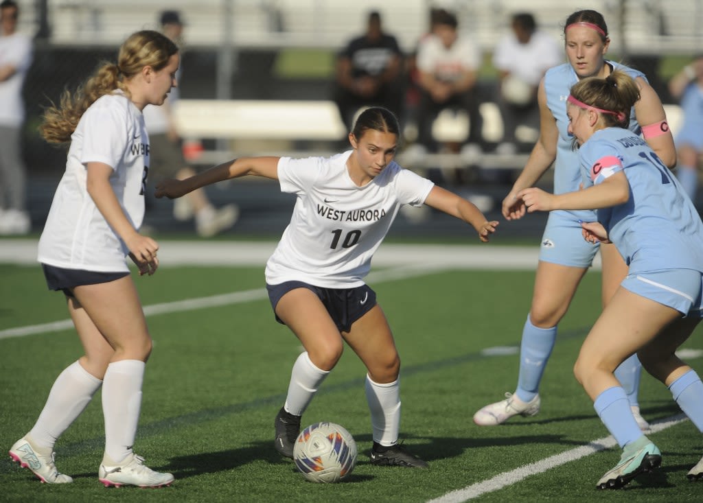 With her goal to be a pharmacist, Olivia Del Toro goes on the attack for West Aurora. ‘I always want to score.’