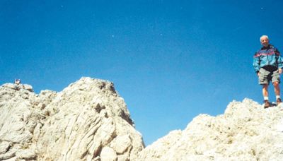 En el corazón de los Picos de Europa: La Torrezuela, lejana y aérea