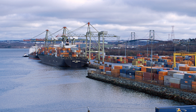 Halifax, other East Coast ports, weigh robots vs. dockworkers. Unions aren't happy