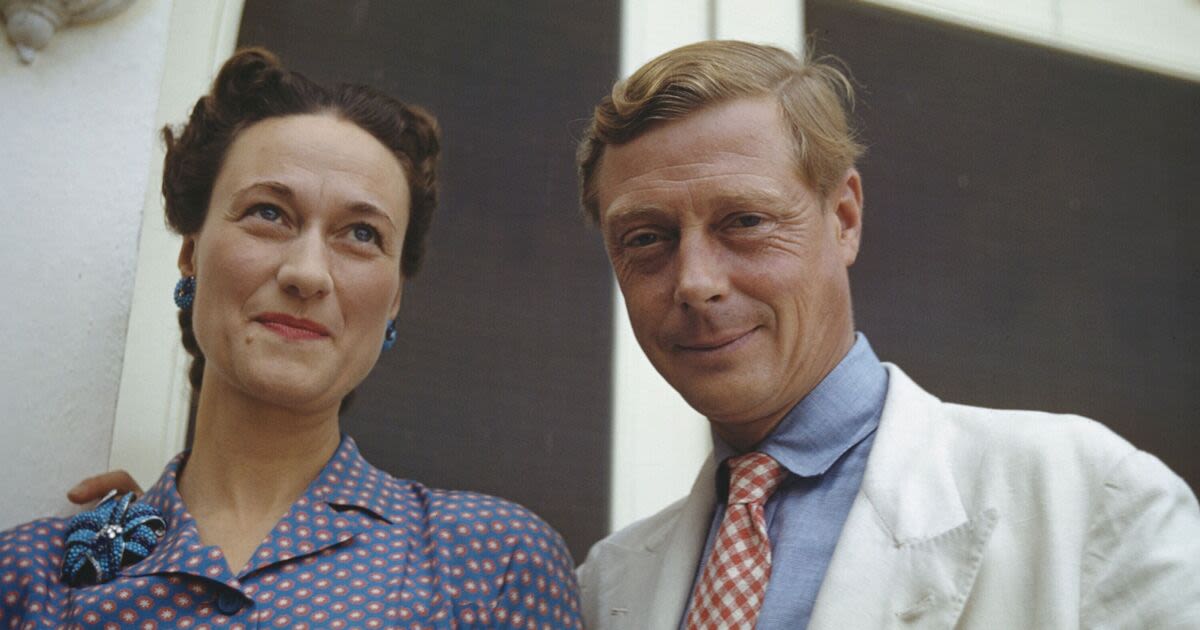Wallis Simpson and Edward VIII rumoured to be behind 'inside job' jewel theft