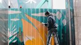 寶舖建設打造工地圍籬為公共藝術 力邀荷蘭藝術家來台創作 - 工商時報