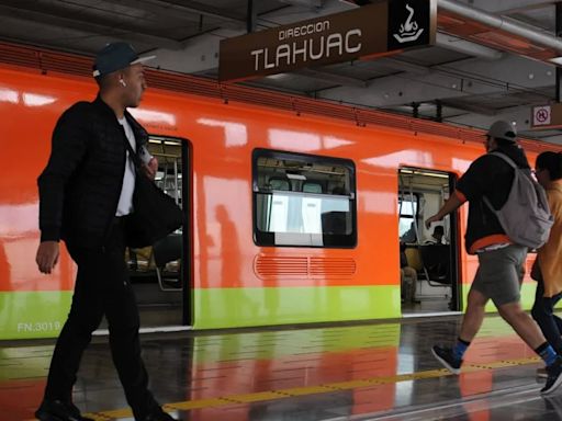 Muletas y termos: estos son los objetos más raros encontrados en el Metro de CDMX